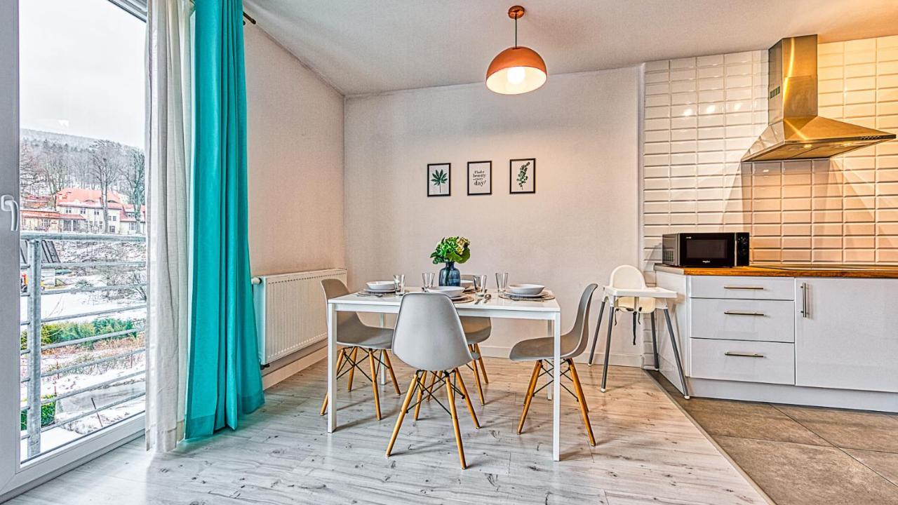 Apartamenty 11-Go 26 I 22 Listopada By Royal Aparts Świeradów-Zdrój Kültér fotó