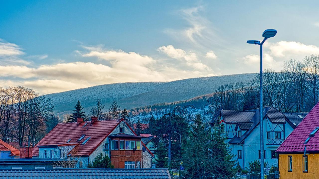 Apartamenty 11-Go 26 I 22 Listopada By Royal Aparts Świeradów-Zdrój Kültér fotó
