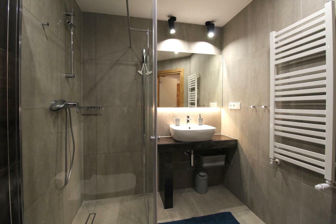 Apartamenty 11-Go 26 I 22 Listopada By Royal Aparts Świeradów-Zdrój Kültér fotó