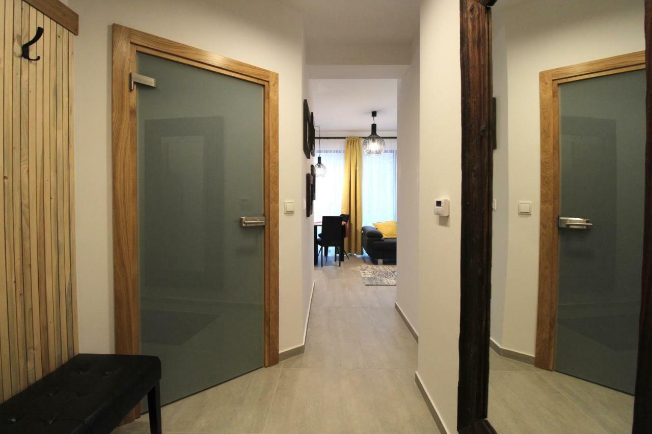 Apartamenty 11-Go 26 I 22 Listopada By Royal Aparts Świeradów-Zdrój Kültér fotó